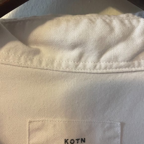Kotn oxford button down - Picture 2 of 3